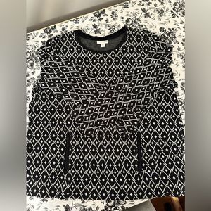J Jill Black White Argyle Diamond Print Kangaroo Pocket sweater Large